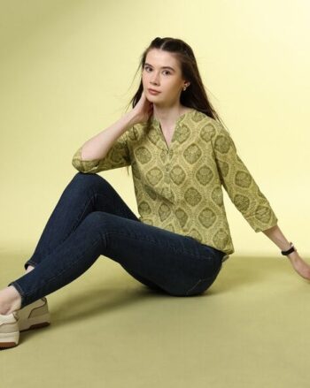 Women Printed Relaxed Fit Top