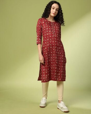 Women Floral Print Round-Neck Straight Kurta