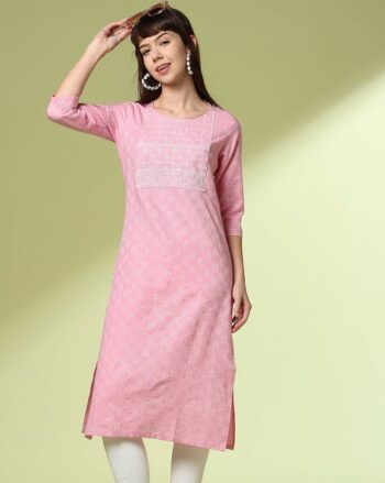 Women Checked Round-Neck Straight Kurta
