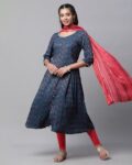 Women Embellished Straight Kurta with Palazzos & Dupatta