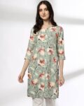 Women Floral Print Straight Kurta