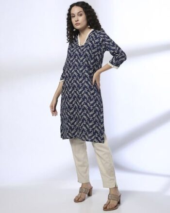 Women Paisley Print Straight Kurta