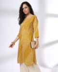 avaasa_mix_n27_match_mustard_yellow_women_printed_straight_kurta.jpg