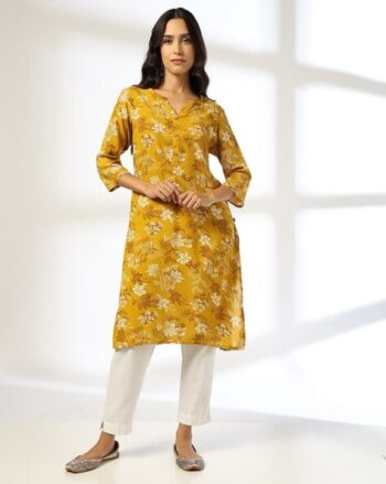 Women Floral Print Straight Kurta
