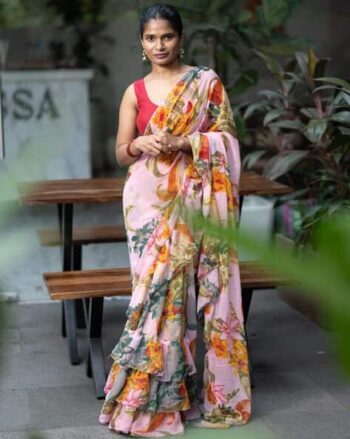 Women Floral Print Saree with Ruffles