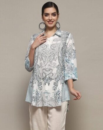 Women Floral Print Regular Fit Tunic