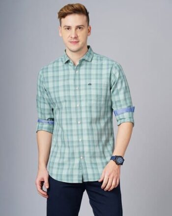 Men Checked Slim Fit Shirt