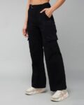 Women Wide Jeans with Insert Pockets