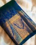 Women Printed Saree with Contrast Border