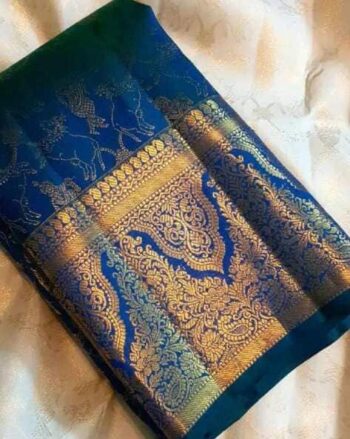 Women Printed Saree with Contrast Border