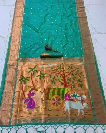 Women Floral Woven Banarasi Saree with Contrast Border