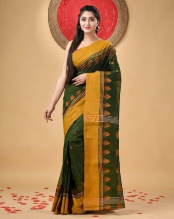 Handloom Cotton Saree with Woven Contrast Border