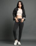 Women Mid-Rise 711 Skinny Jeans