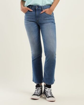Women Lightly Washed 725 Slim Bootcut Jeans