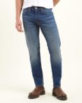 levi27s_indigo_men_lightly_washed_511_slim_fit_jeans-1.jpg