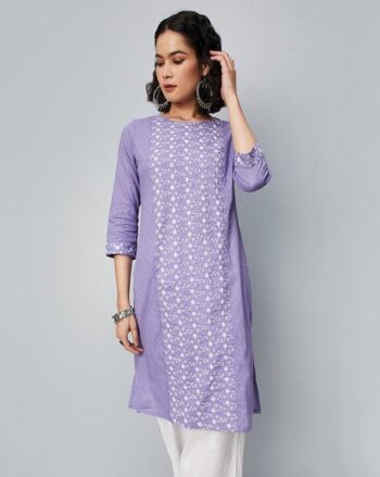 Women Embroidered Straight Kurta