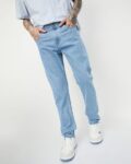 max_light_blue_men_regular_fit_jeans.jpg