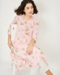 Women Floral Printed Straight Kurta