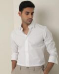 Men Spread-Collar Tailored Fit Shirt