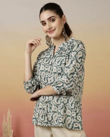Women Floral Print Relaxed Fit Tunic with Mandarin Collar