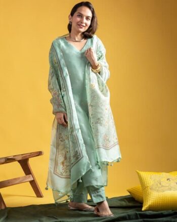 Women Embroidered Straight Kurta Set
