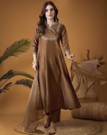 Women Embroidery Straight Kurta Set