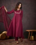 Women Straight Kurta Set