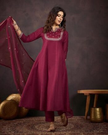 Women Straight Kurta Set