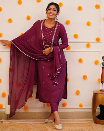 Women Embroidery Straight Kurta Set