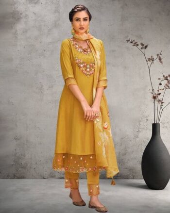Women Embroidered Straight Kurta Set
