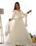 nyrika_off_white_women_anarkali_kurta_set.jpg