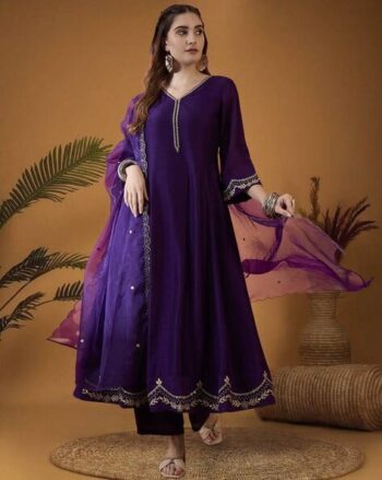 Women Embroidered Flared Kurta Set