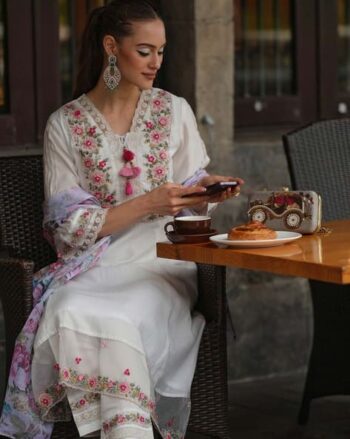 Women Kurta Set