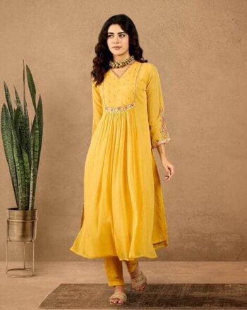 Floral Straight Kurta Set