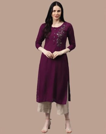 Women Embellished Straight Kurta
