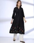 Women Chevrons Print Flared Kurta