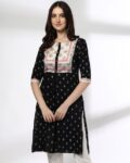 siyahi_black_women_floral_print_straight_kurta_with_insert_pocket.jpg