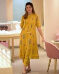 Women Floral Straight Kurta Set
