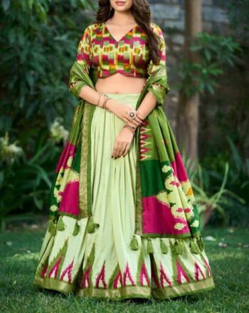 Women Printed Flared Lehenga Choli Set