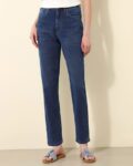 Women Straight Jeans