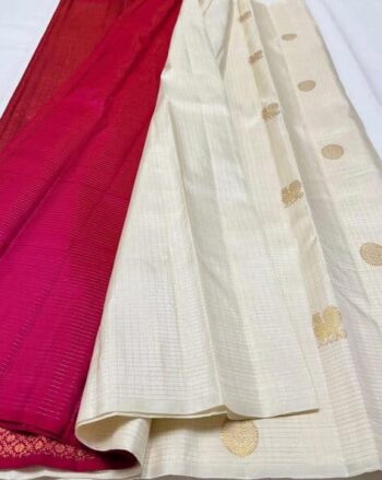 Women Printed Saree with Tassels