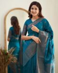Women Printed Saree with Blouse Piece