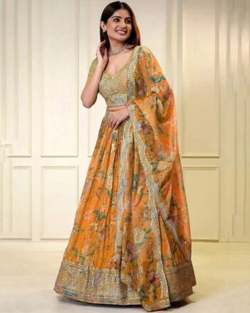 Women Embellished Lehenga Choli Set with Dupatta