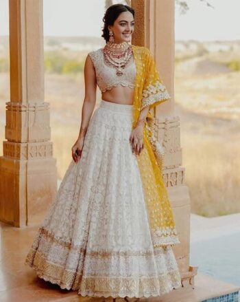 Women Embroidery Lehenga Choli Set with Dupatta