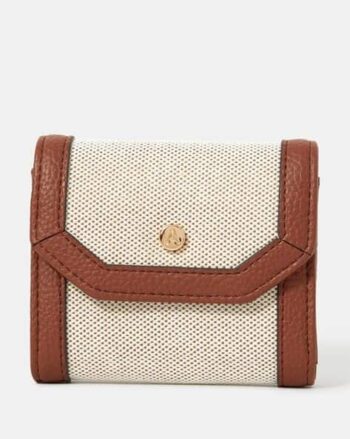 Women Colourblock Travel Wallet