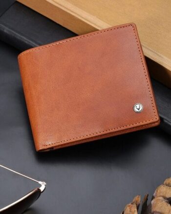Men Leather Bi-Fold Wallet