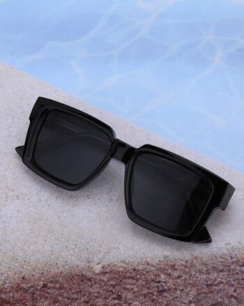 UV-Protected Full-Rim Wayfarers Sunglasses