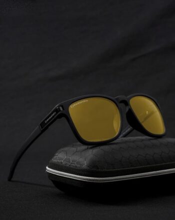 Men Polarised Full-Rim Wayfarers-Moto X2