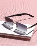 Rectangular Shaped Metal Frame Sunglasses