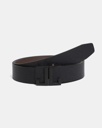 Texture Belt with Buckle Closure